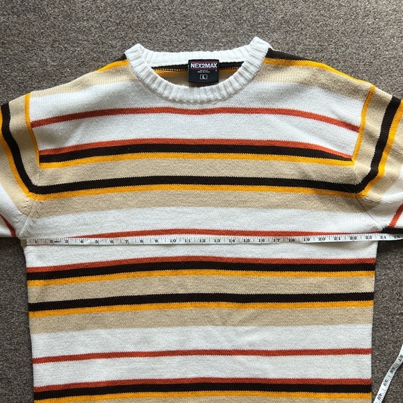 Striped sweater - Picture 10 of 11